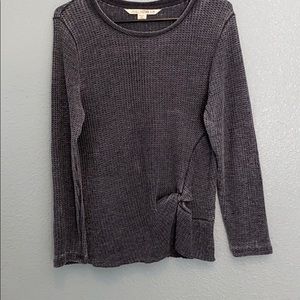 One long sleeve-one short sleeve